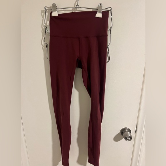 Lululemon Wunder Train Legging - Picture 1 of 2